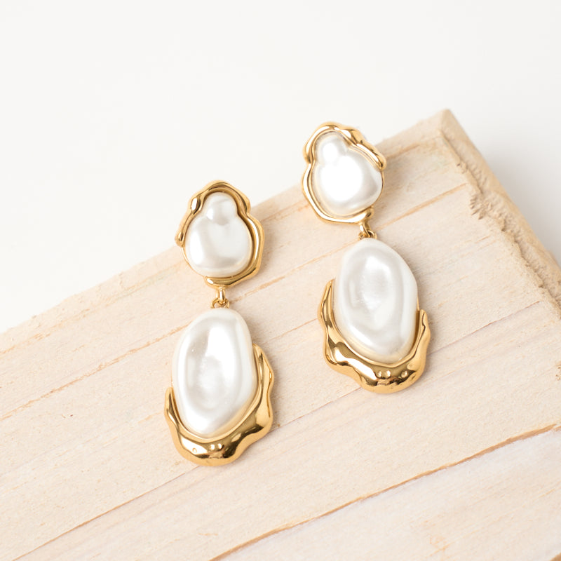 PEARL DROP EARRINGS | GOLD PLATED
