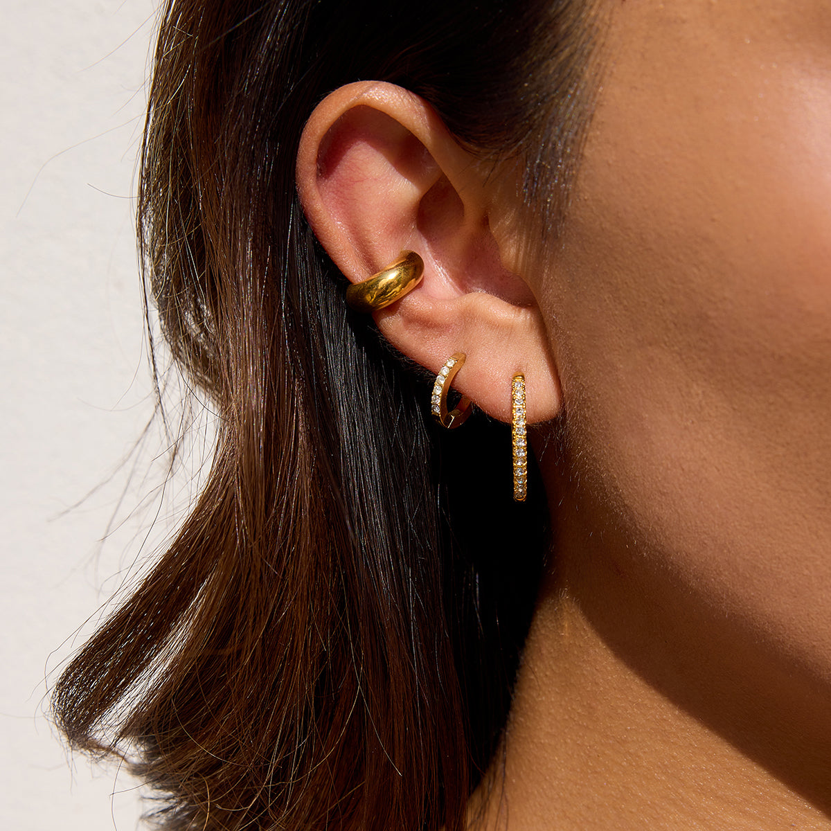 SET STONE EARRINGS | GOLD PLATED